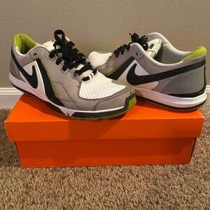 Nike Men's Zoom Sparq P2 Sneakers